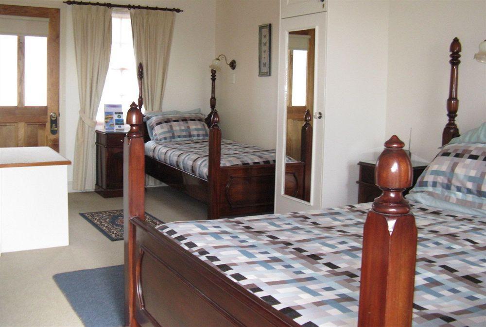 Meredith House Swansea Bagian luar foto