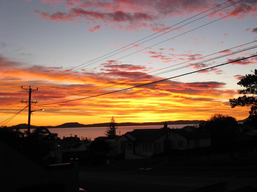 Meredith House Swansea Bagian luar foto