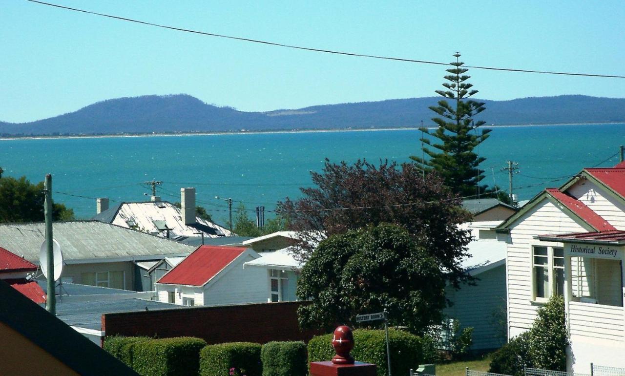 Meredith House Swansea Bagian luar foto