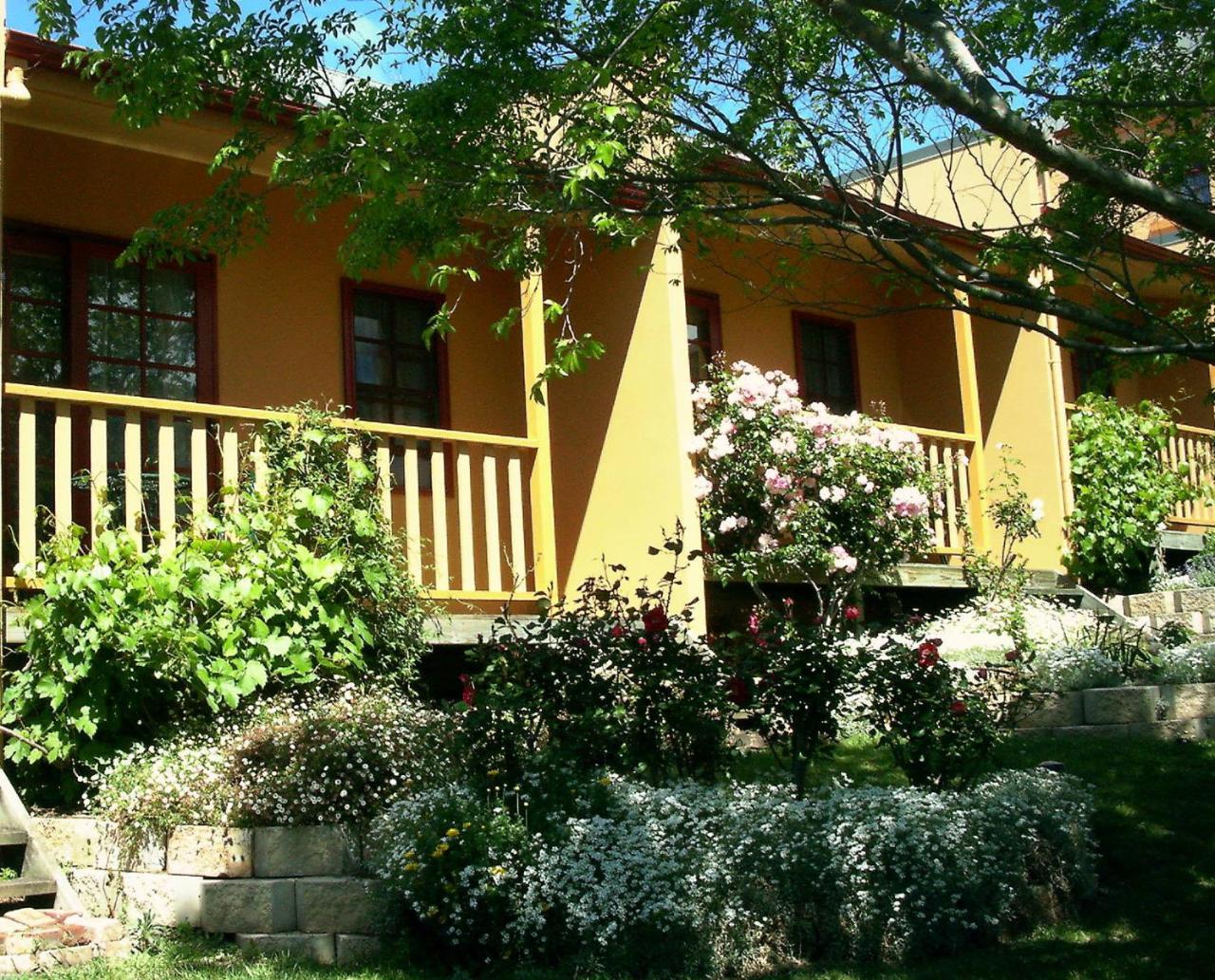 Meredith House Swansea Bagian luar foto
